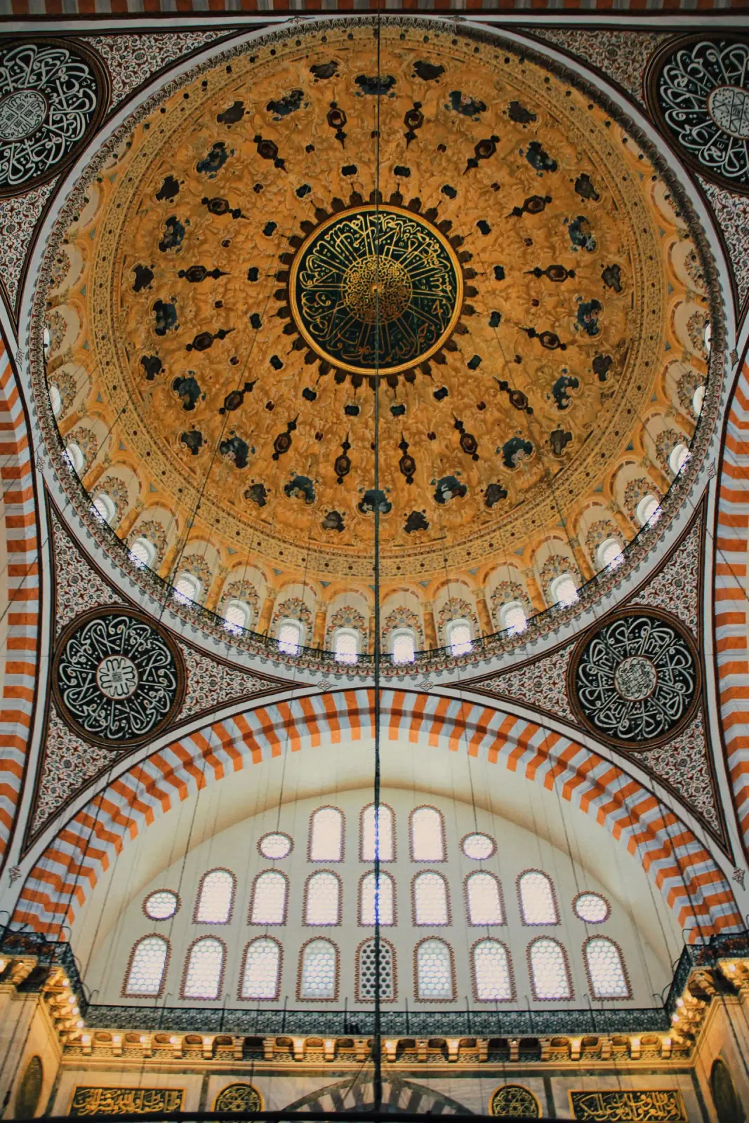 Panoramic view of the Golden Horn and Istanbul from the courtyard of Süleymaniye Mosque.
