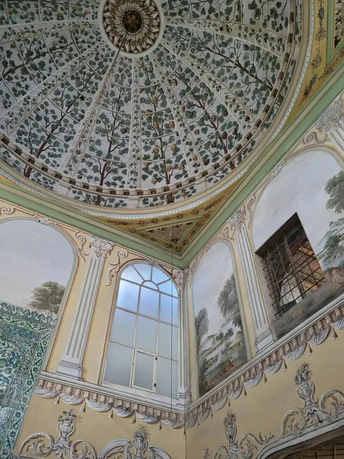 Topkapı Harem — interior detail
