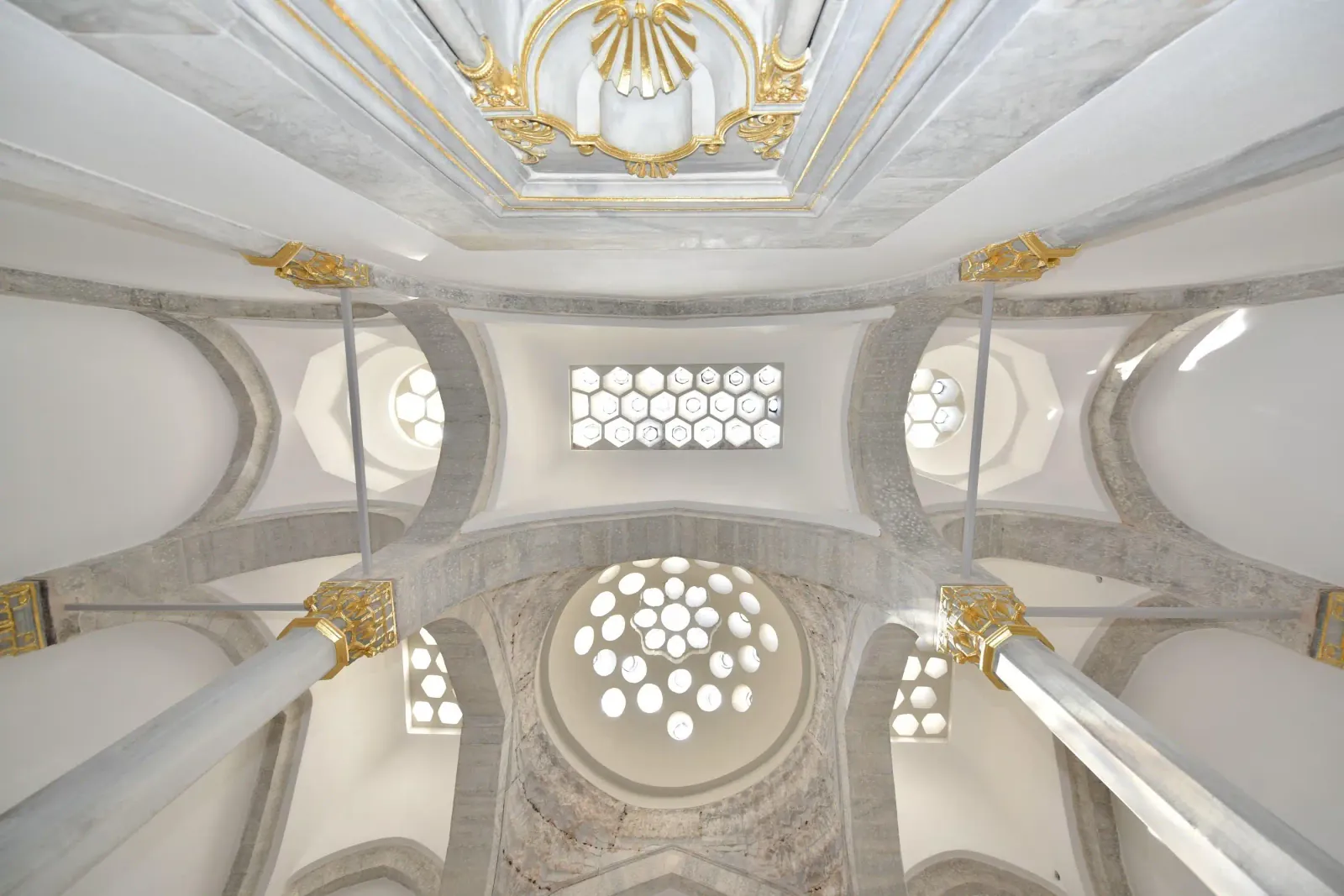 Topkapı Harem — interior detail